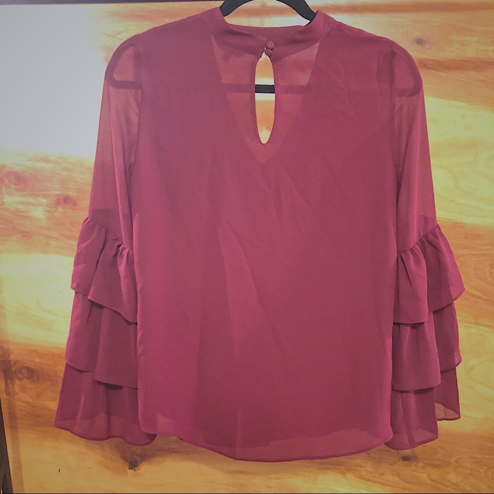 Naked Zebra- ruffle sleeve keyhole blouse - Picture 3 of 4